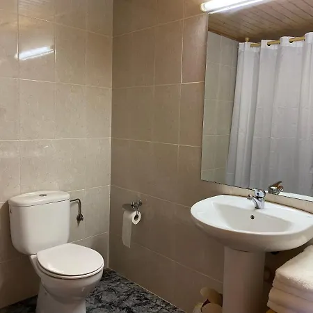 Rural Cal Amadeu Hotel *